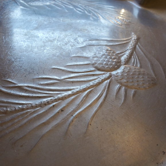 Vintage Meat Platter w/Round Scalloped Rim Perfect for Thanksgiving & Holidays - Picture 4 of 8